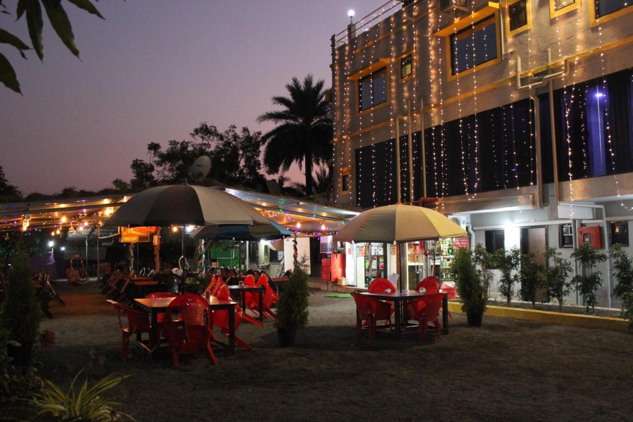 Hotel Silver Resort Даман Экстерьер фото